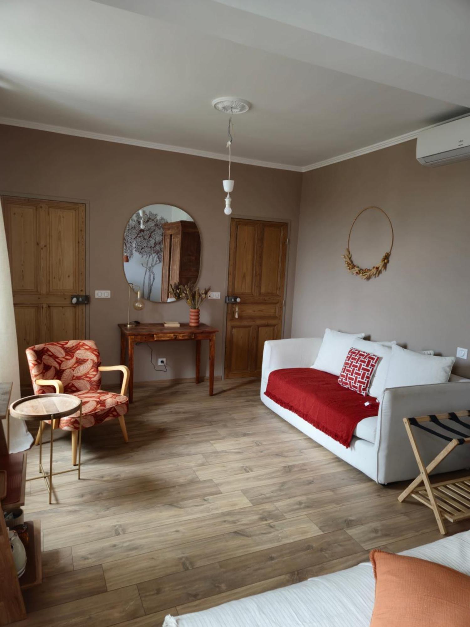 Chambres D'Hotes L'Oreliane En Provence Only Adult Châteauneuf-de-Gadagne Eksteriør billede