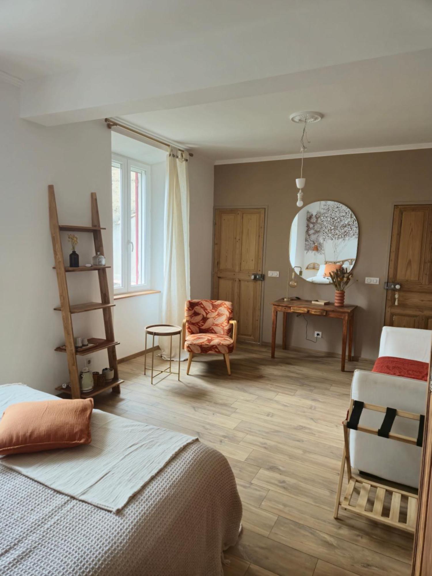 Chambres D'Hotes L'Oreliane En Provence Only Adult Châteauneuf-de-Gadagne Eksteriør billede