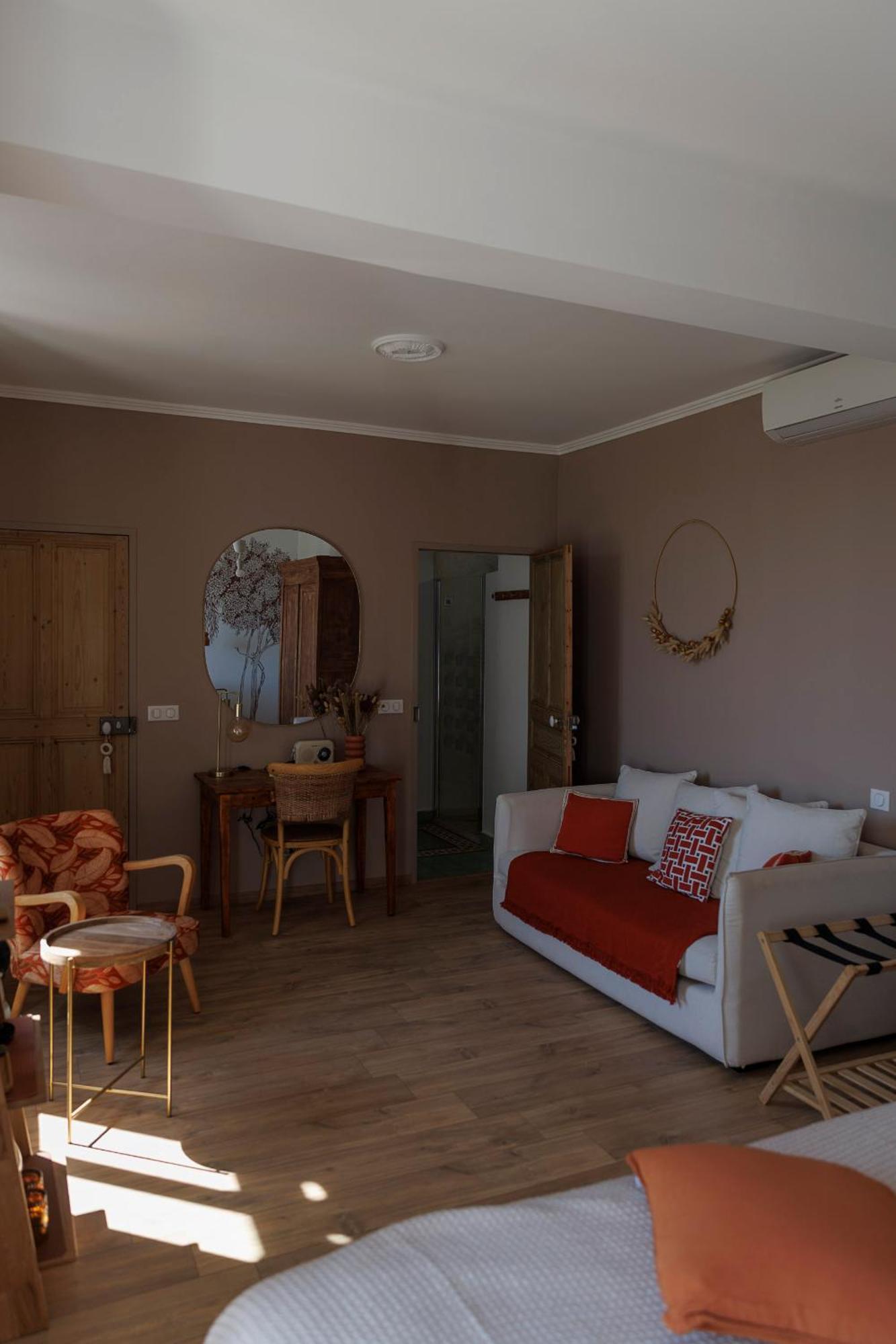 Chambres D'Hotes L'Oreliane En Provence Only Adult Châteauneuf-de-Gadagne Eksteriør billede