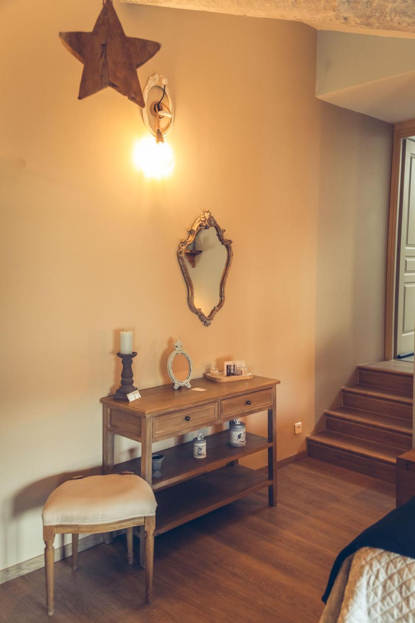 Chambres D'Hotes L'Oreliane En Provence Only Adult Châteauneuf-de-Gadagne Eksteriør billede